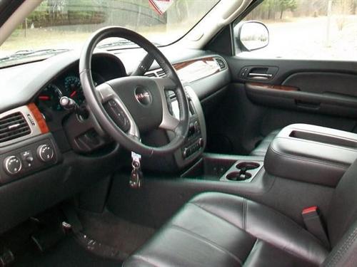 GMC Yukon 2009 photo 3