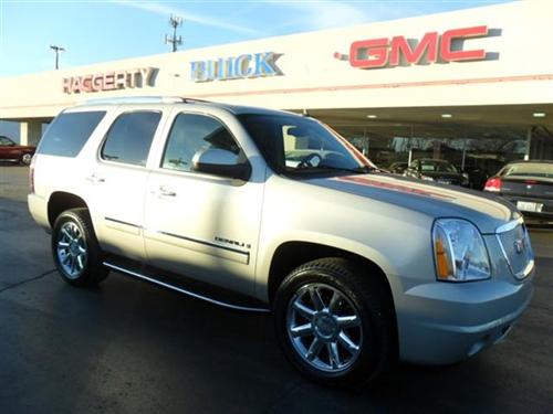GMC Yukon 2009 photo 2