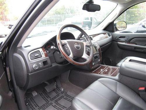 GMC Yukon 2009 photo 1
