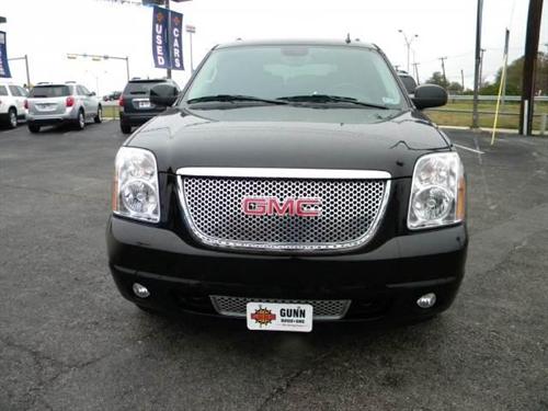 GMC Yukon 2009 photo 1