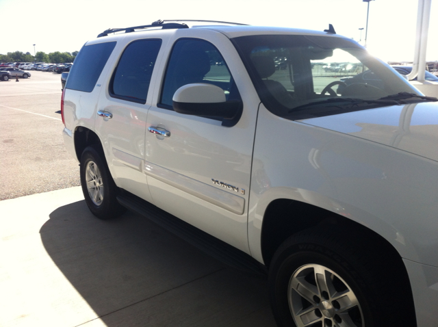 GMC Yukon 2009 photo 4