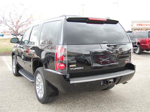 GMC Yukon 2009 photo 1