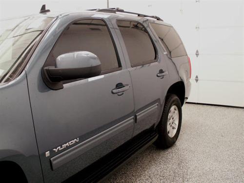 GMC Yukon 2009 photo 1