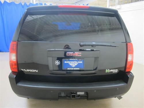 GMC Yukon 2009 photo 3