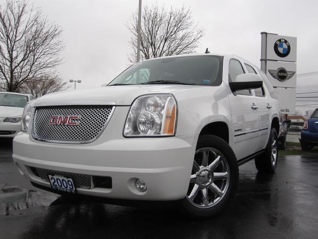 GMC Yukon 50th Anniversary LE Unspecified