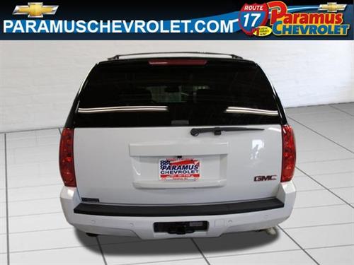 GMC Yukon 2009 photo 3