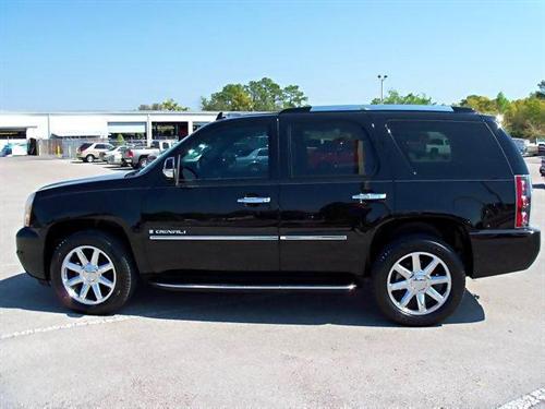 GMC Yukon 2009 photo 3