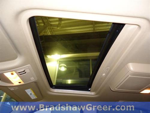 GMC Yukon 2009 photo 2