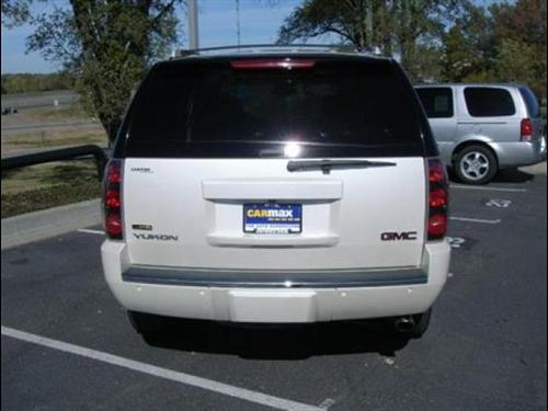 GMC Yukon 2009 photo 5
