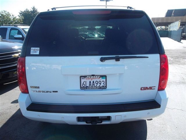 GMC Yukon 2009 photo 5