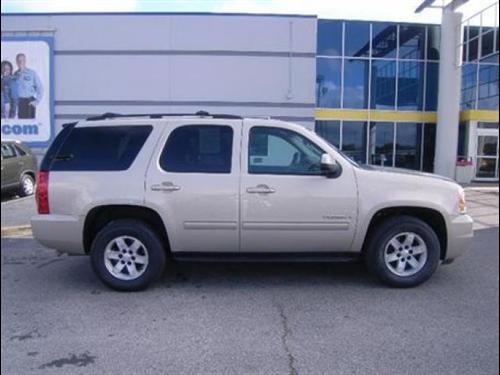 GMC Yukon 2009 photo 3