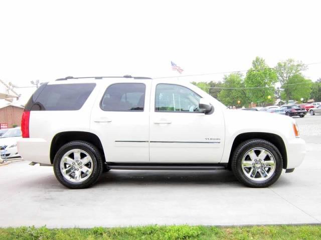 GMC Yukon SLT SUV