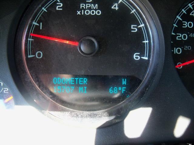 GMC Yukon 2010 photo 3