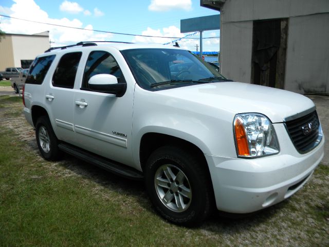 GMC Yukon 2010 photo 4