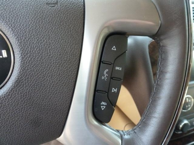 GMC Yukon 2010 photo 21