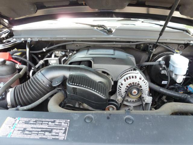 GMC Yukon 2010 photo 31