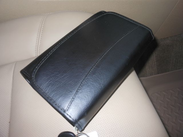 GMC Yukon 2011 photo 16