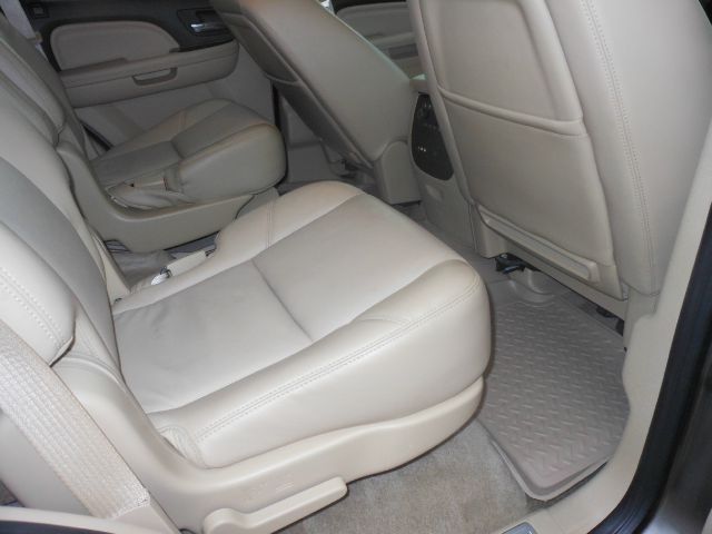 GMC Yukon 2011 photo 20