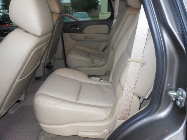 GMC Yukon 2011 photo 5