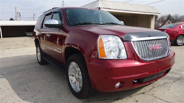 GMC Yukon LX Wagon 4D Unspecified