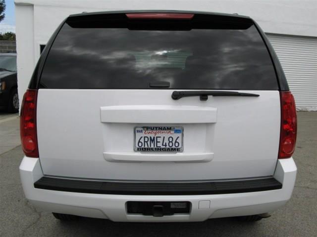 GMC Yukon 2011 photo 16