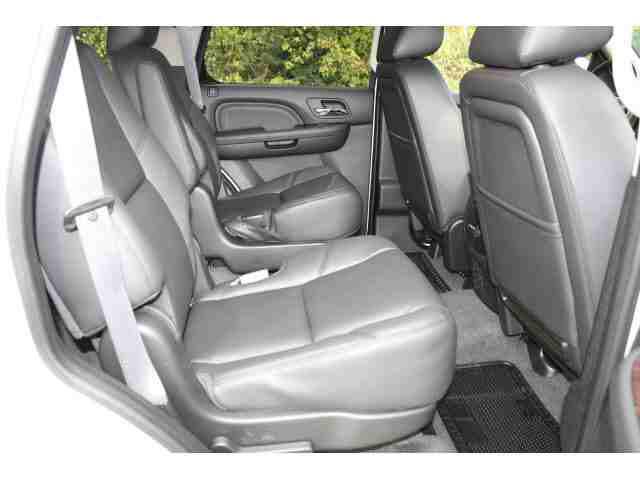 GMC Yukon 2012 photo 4