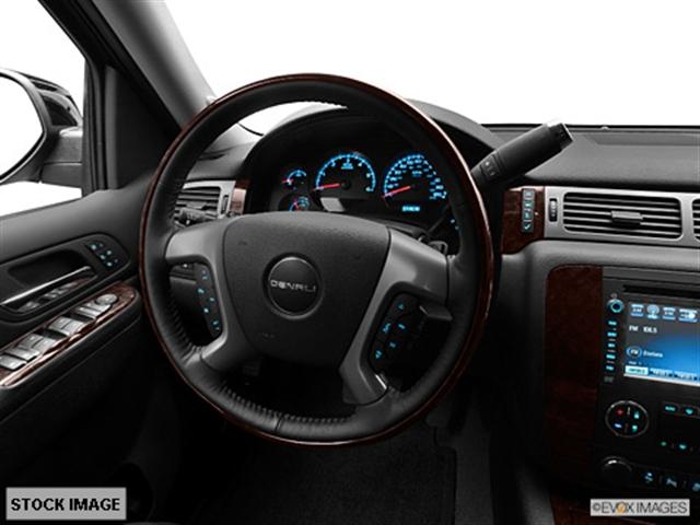 GMC Yukon 2012 photo 1
