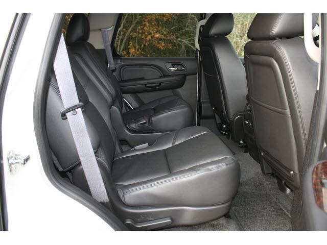 GMC Yukon 2012 photo 4