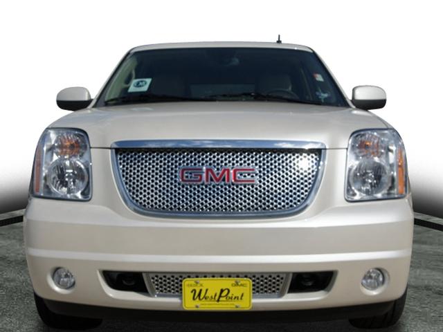 GMC Yukon 2012 photo 1