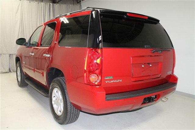 GMC Yukon 2012 photo 5