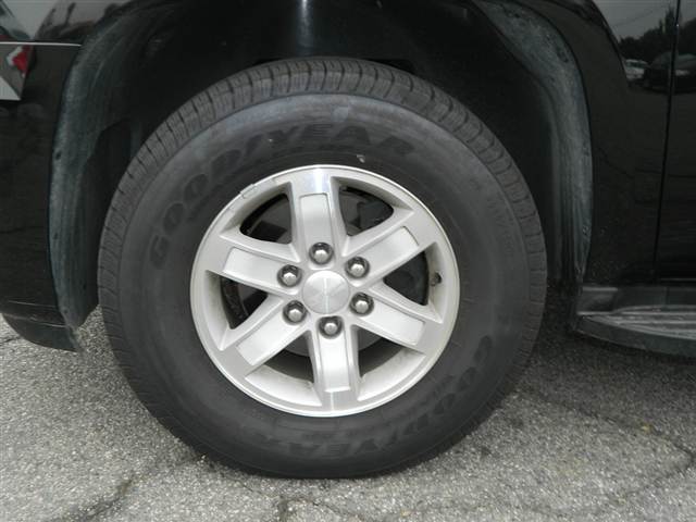 GMC Yukon 2012 photo 3