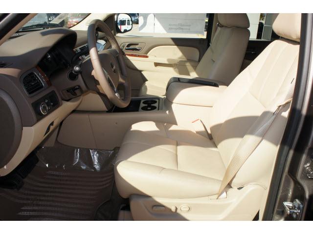 GMC Yukon 2012 photo 4