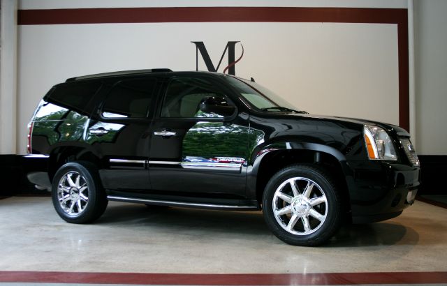 GMC Yukon 2012 photo 4