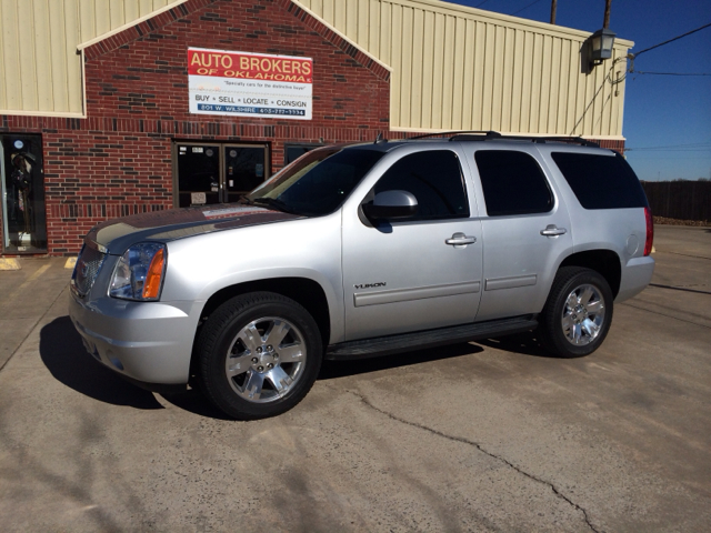 GMC Yukon 2012 photo 4