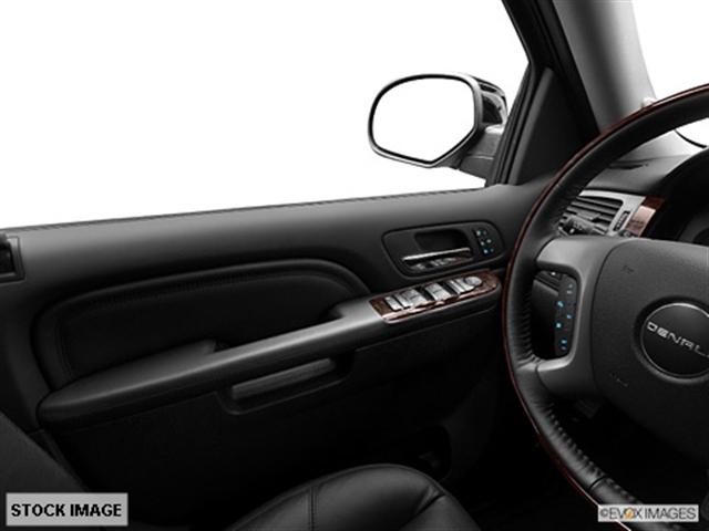 GMC Yukon 2012 photo 4