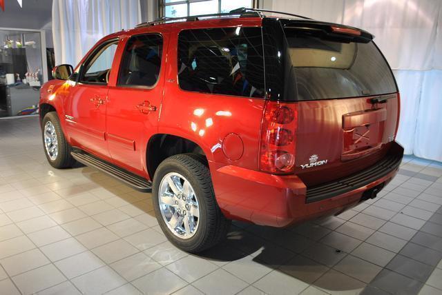 GMC Yukon 2013 photo 4