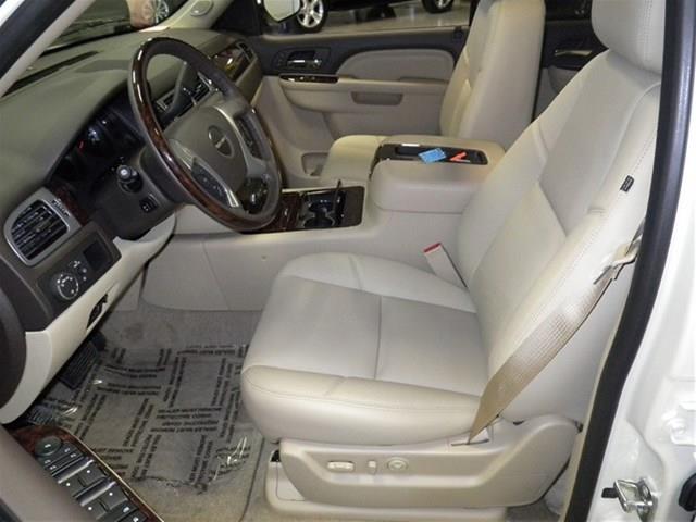 GMC Yukon Touring / Signature Editi SUV