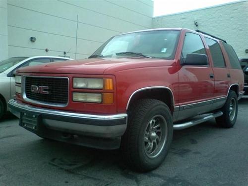 GMC Yukon Denali 1999 photo 1