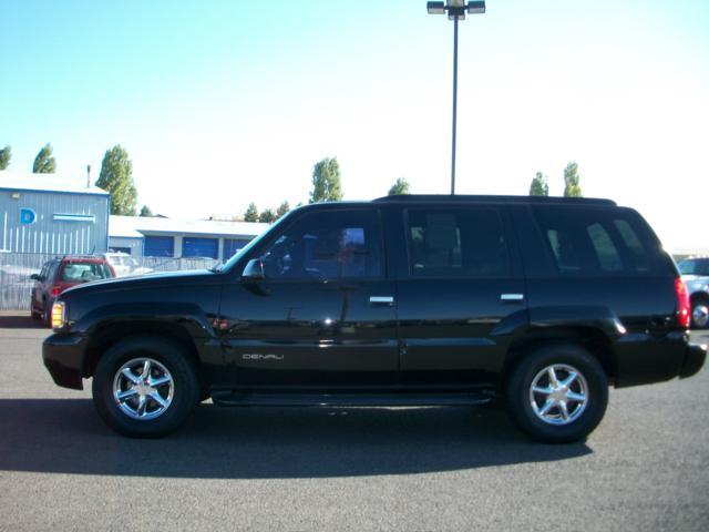 GMC Yukon Denali Unknown Sport Utility