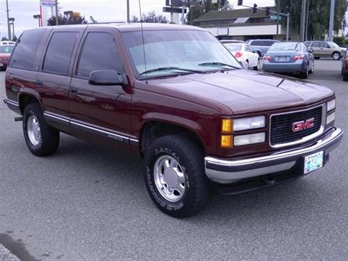 GMC Yukon Denali 1999 photo 2