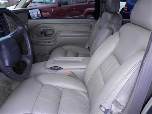 GMC Yukon Denali 1999 photo 5