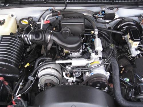 GMC Yukon Denali 1999 photo 1