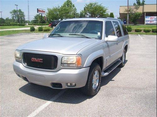 GMC Yukon Denali 1999 photo 1