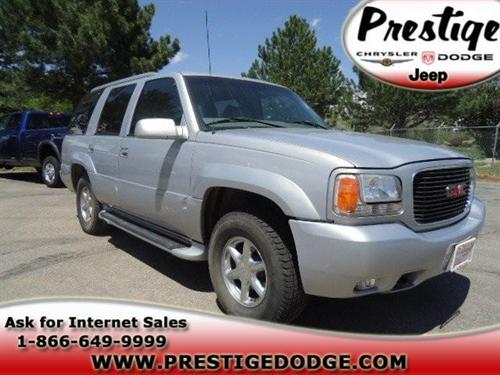 GMC Yukon Denali 1999 photo 2