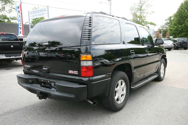 GMC Yukon Denali V6 4WD 4x4 SUV SUV