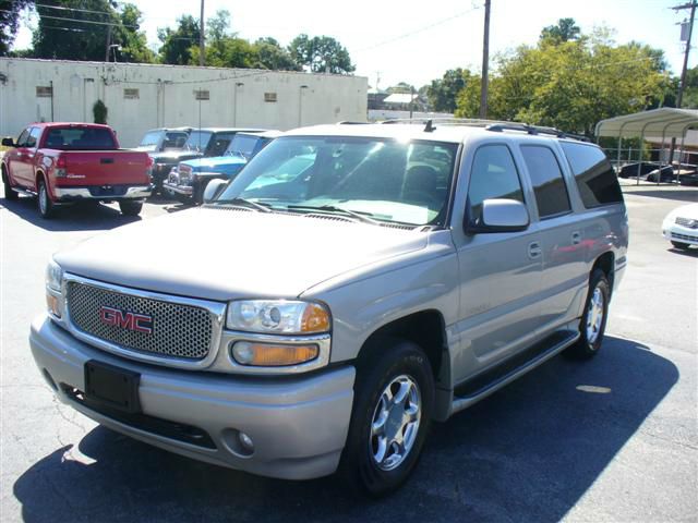 GMC Yukon Denali 2006 photo 4