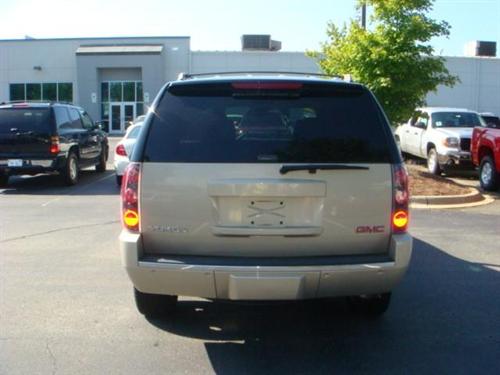 GMC Yukon Denali 2007 photo 3