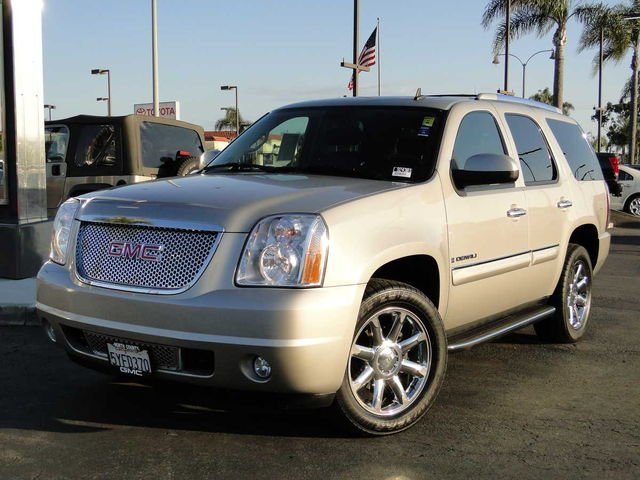 GMC Yukon Denali Hybrid SUV Other