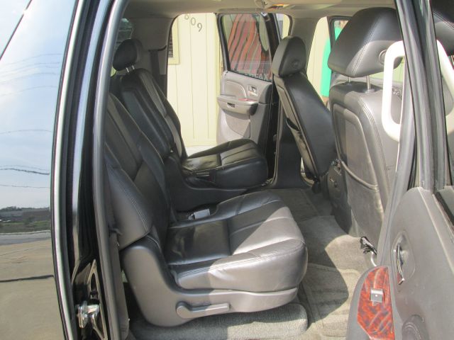 GMC Yukon Denali 2008 photo 1