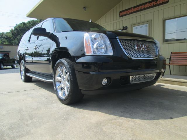 GMC Yukon Denali 2008 photo 2